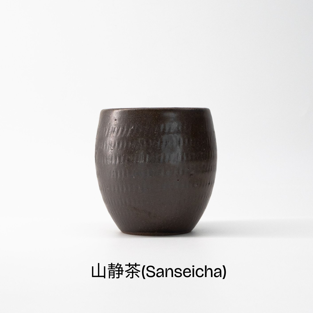 [Mukoh Matcha Original Teacup] Crafted in a Climbing Kiln with Traditional Koishiwara Pottery 向抹茶 オリジナル湯呑み - 登り窯と小石原焼きが生む伝統美